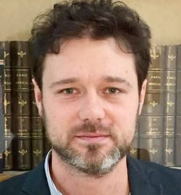 Dr-Stephane-Scharycki - CHIRURGIEN ORTHOPÉDISTE PIED